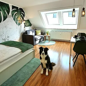 Apartment Homely Serenity Greens - Stylisch Studio-apartment With Kitchen - 10 Min To Station, Pet Friendly, München