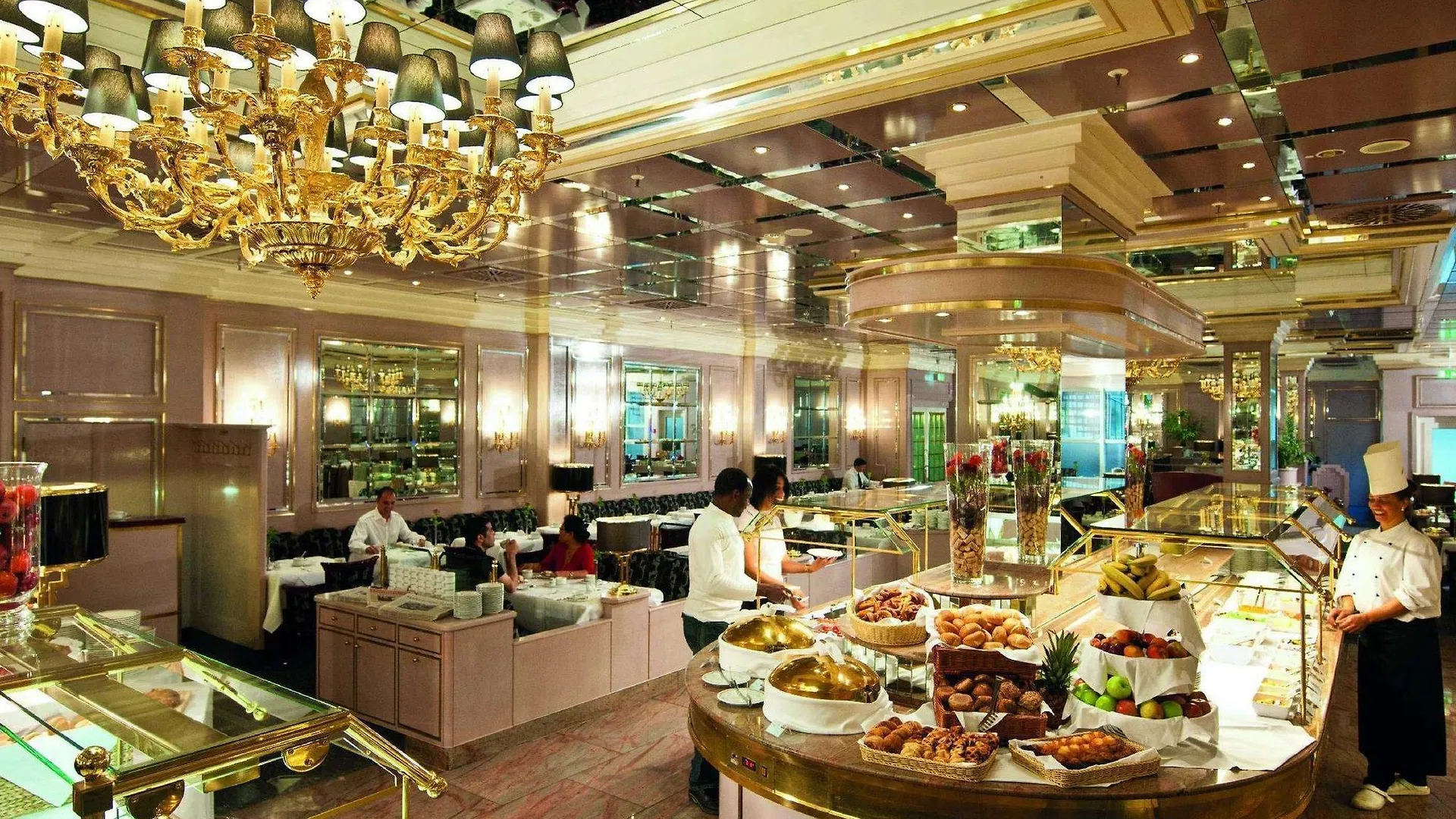Maritim Hotel Muenchen מינכן