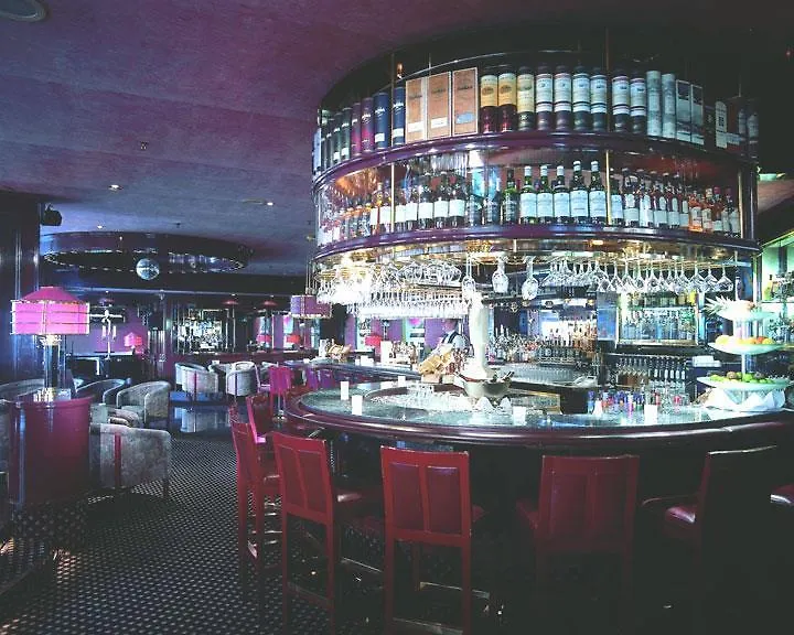 Maritim Hotel Muenchen 4*, מינכן גרמניה
